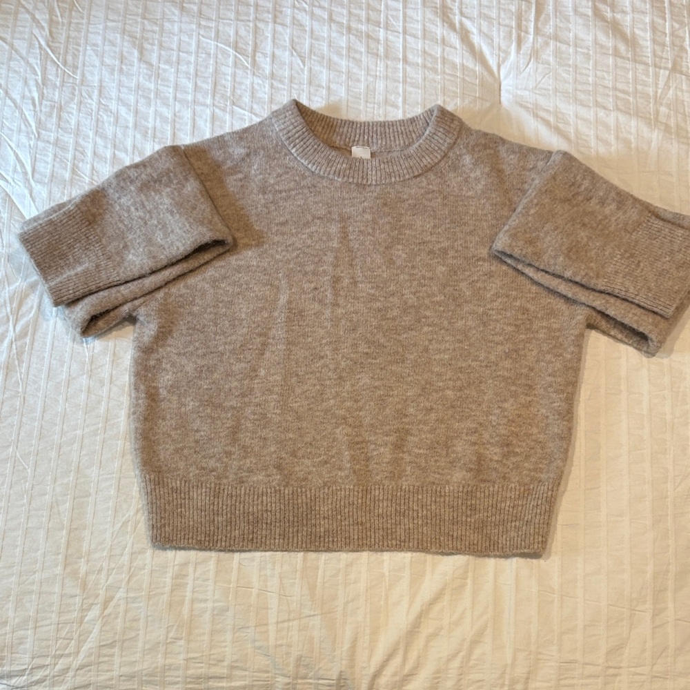 Lululemon Athletica Beige Crew Neck Sweater